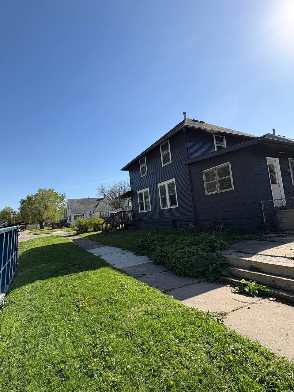 Property thumbnail image