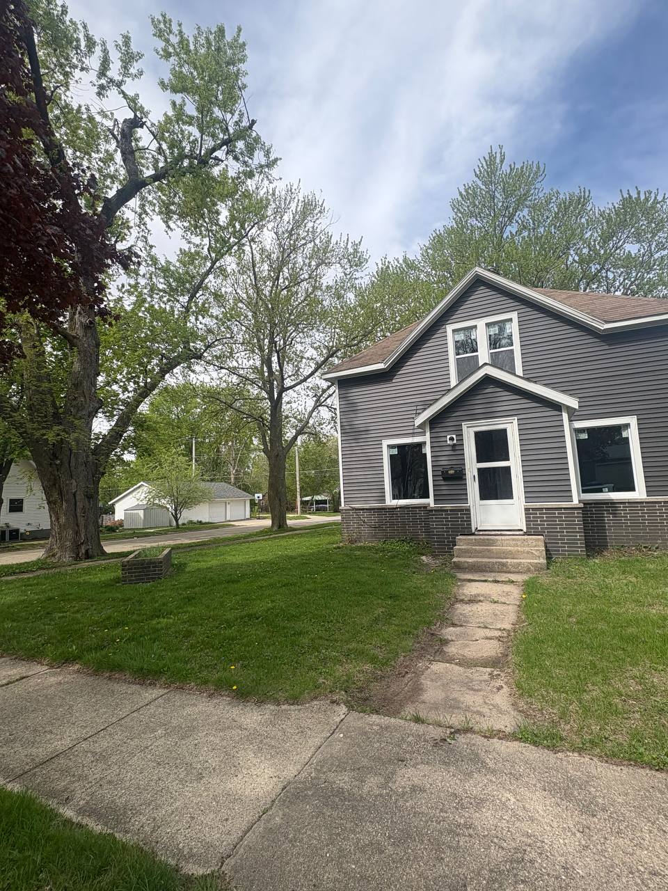 Property thumbnail image